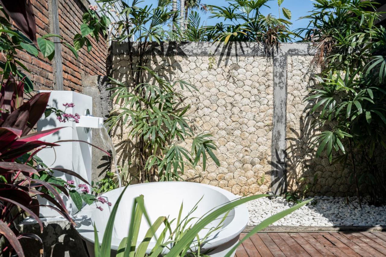 Isaiya Boutique Hotel Canggu Dış mekan fotoğraf
